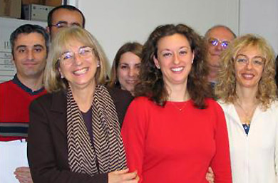 in primo piano la prof.ssa Paola Deplano e la dott.ssa Angela Serpe